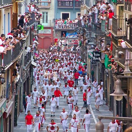 Balcon Curva De Estafeta - Centro Daire Pamplona Dış mekan fotoğraf